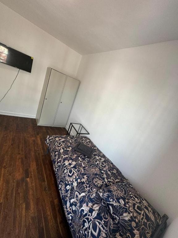 Oliasi Poissy Bed and Breakfast in Poissy