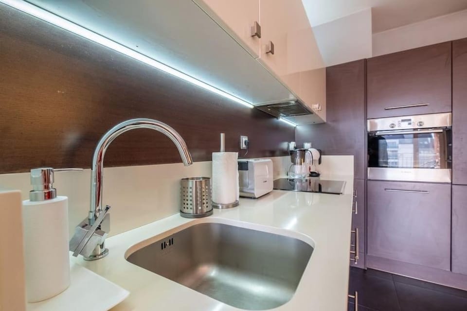 iLonka's Home 1 BDR with Workspace and Terrace Apartment in Sofia