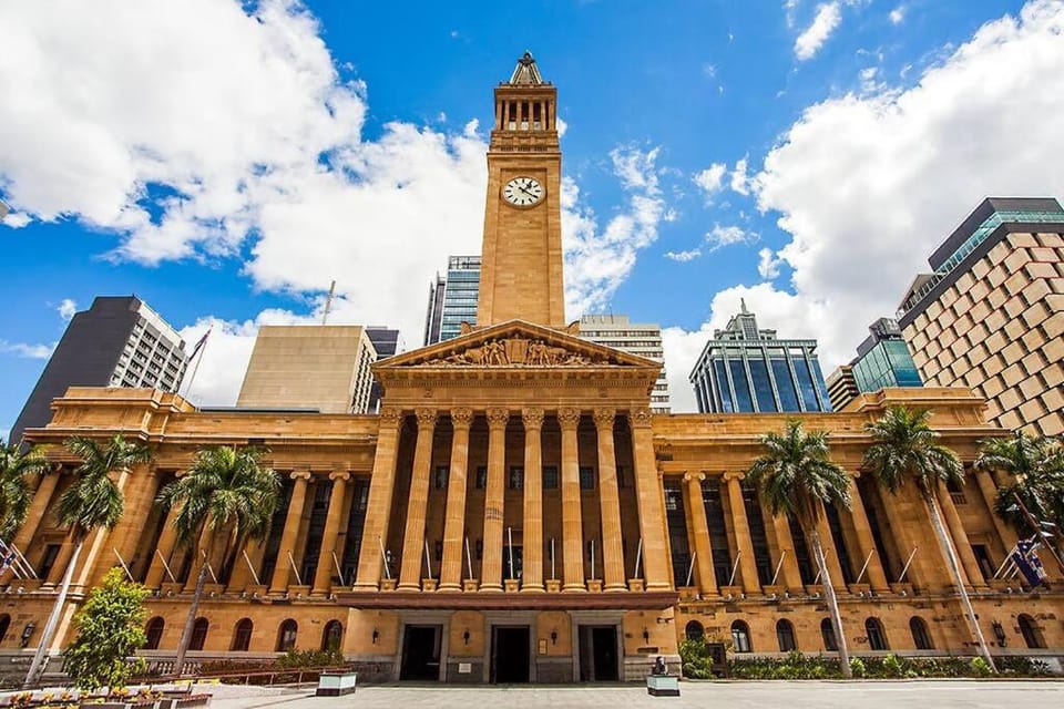 Central Brisbane 2BR Apt - Pool, Gym & Big Balcony M25 Apartment in Brisbane City