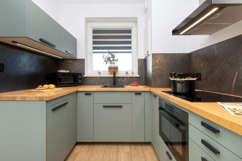 Kitchen or kitchenette, stove