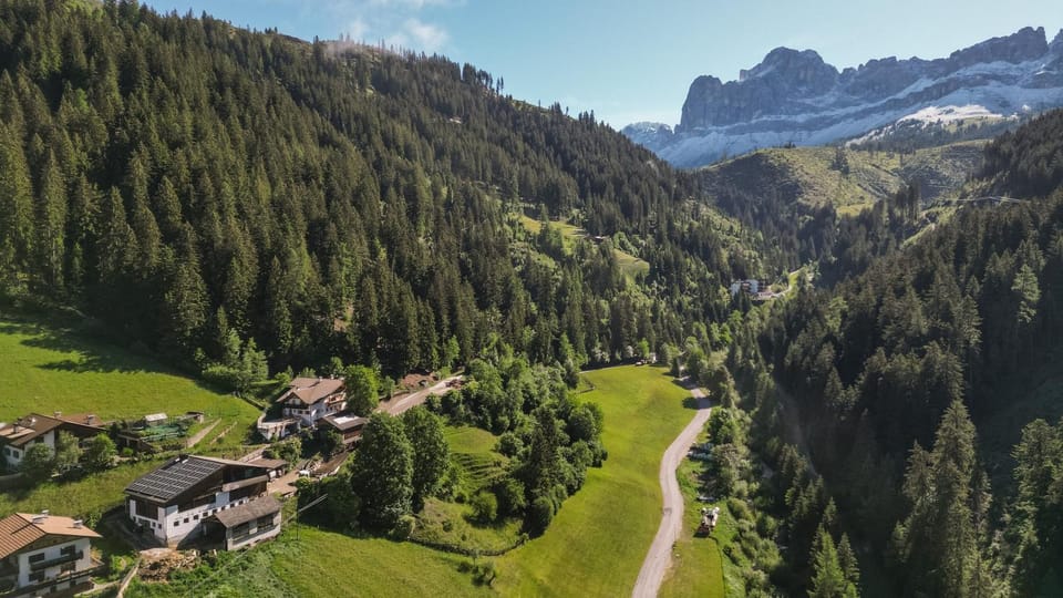 Heinzenhof Welschnofen Farm Stay in Trentino-South Tyrol