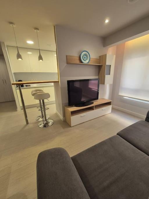 124C Apartamento 2 dormitorios by R2R Consulting Apartment in Gijón