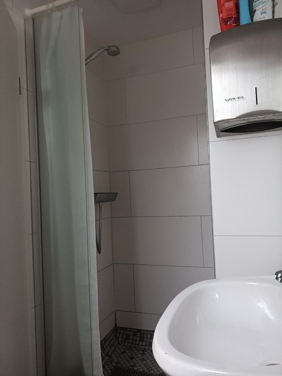 Pension Urbanstraße 46 Bed and Breakfast in Stuttgart