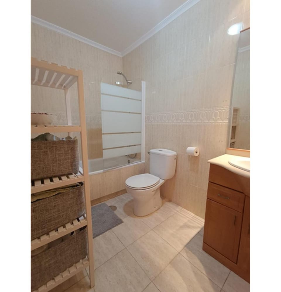Bathroom, Bath
