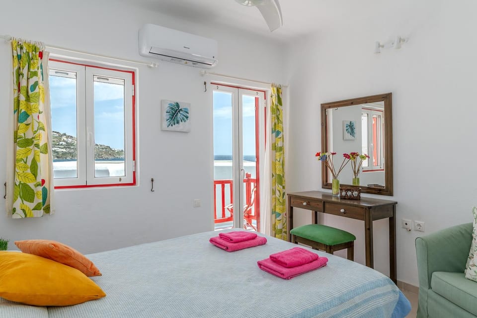 Property building, Living room, Bedroom
