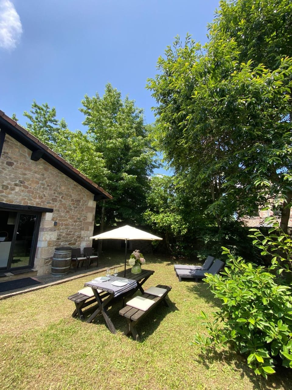Patio, Garden view