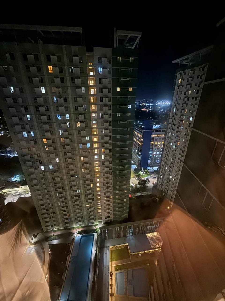 Property building, Night, Bird's eye view