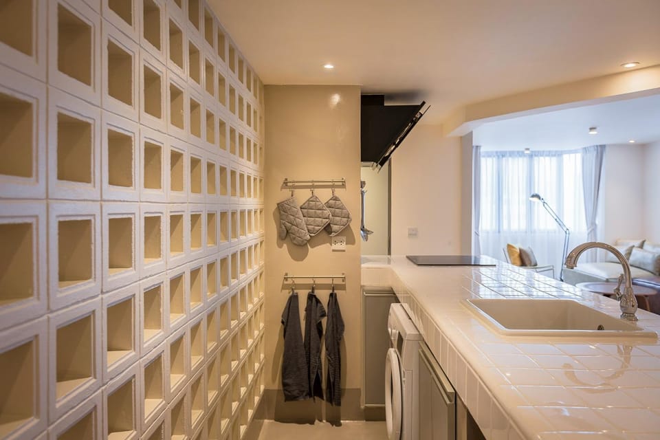Kitchen or kitchenette