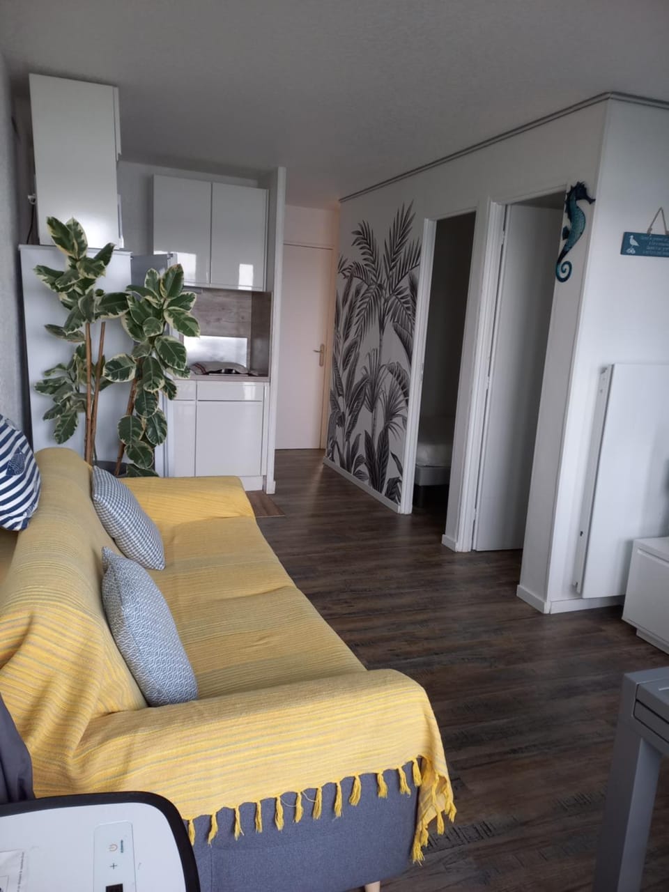 Coquet T3 bord lagon bras de mer cap d'Agde Apartment in Agde