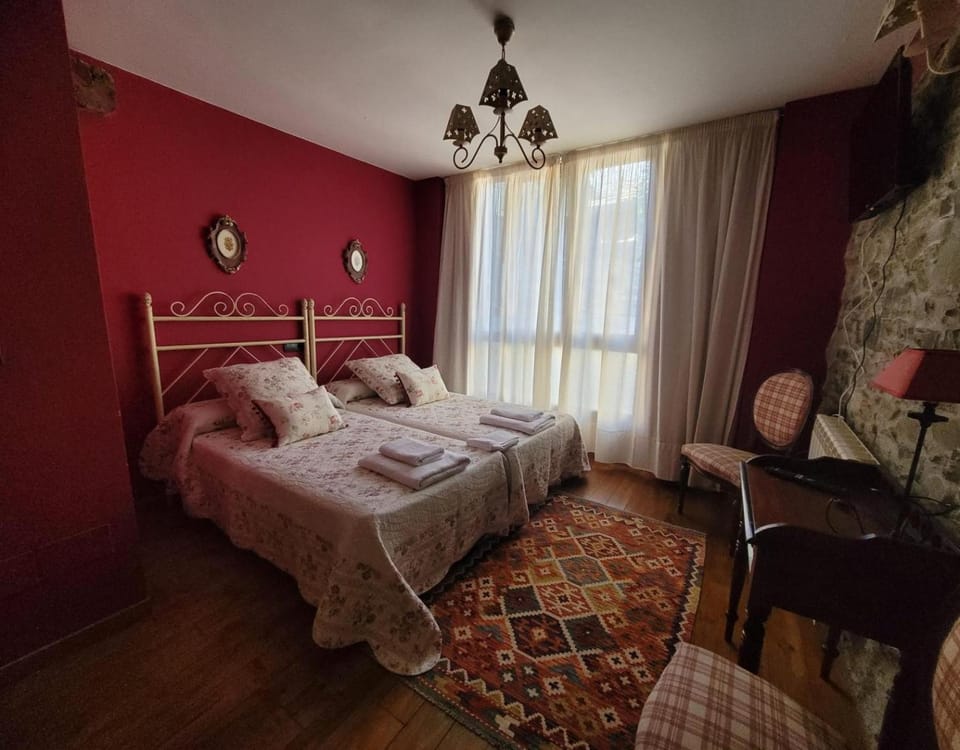 Living room, Bedroom