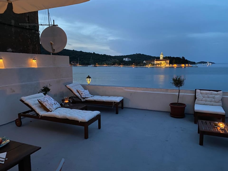 Night, Balcony/Terrace, Sea view, sunbed
