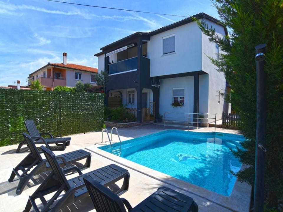 View (from property/room), Garden view, Pool view, Swimming pool