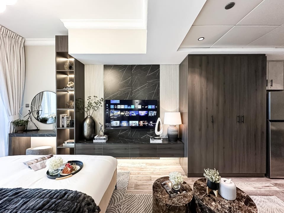 Trophy- Radiant Retreat in JLT With Skyline View Apartment in Dubai