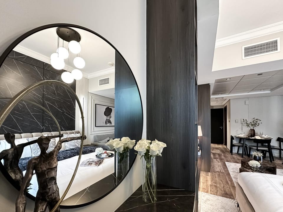 Trophy- Radiant Retreat in JLT With Skyline View Apartment in Dubai