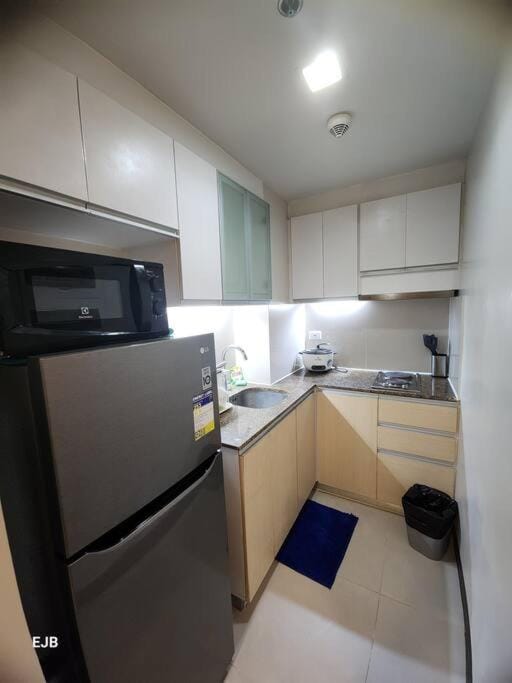 C1-7G Executive Studio with pool , 8boulevard Mactan Newtown Apartment in Lapu-Lapu City