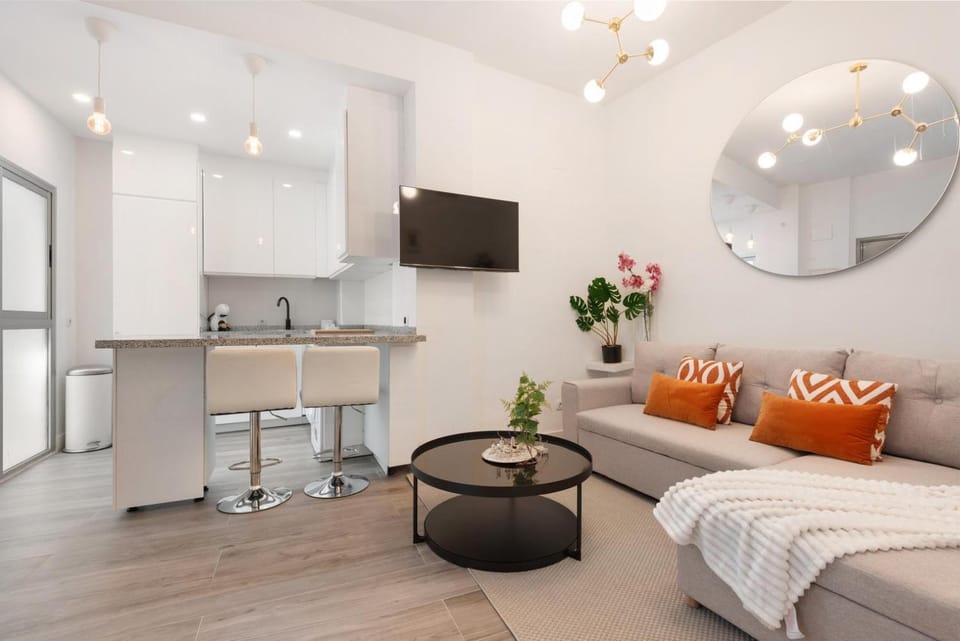 TV and multimedia, Kitchen or kitchenette