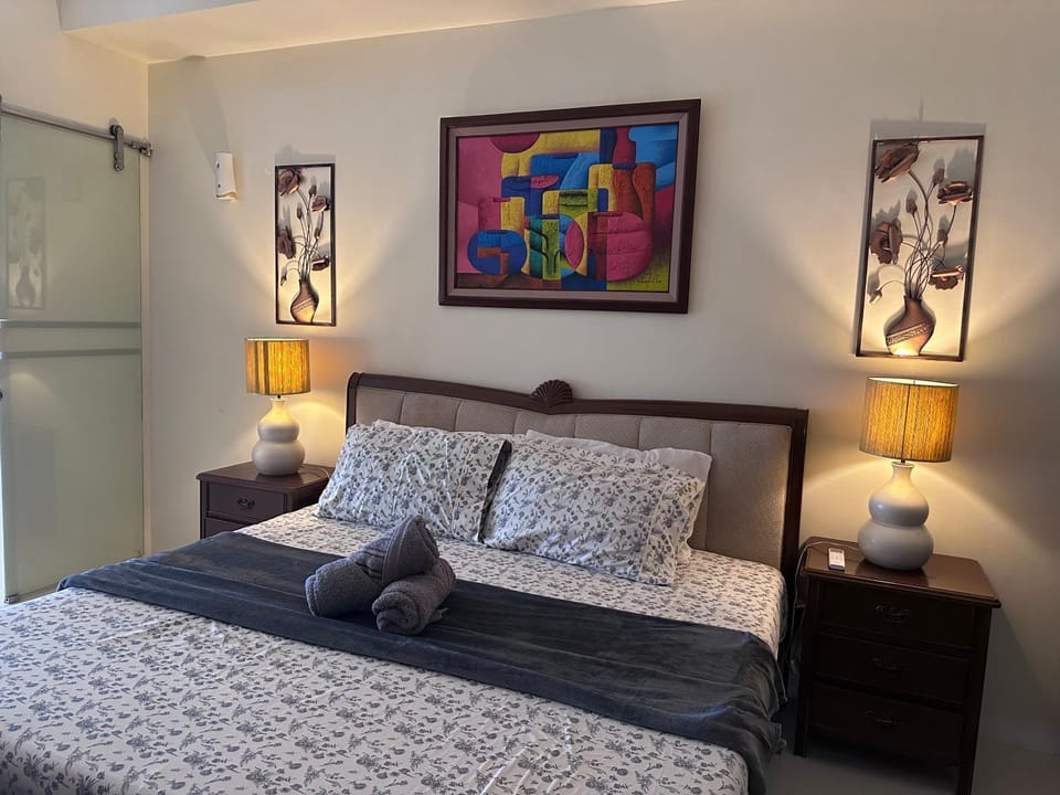 Stunning view of Taal Volcano Apartment in Tagaytay