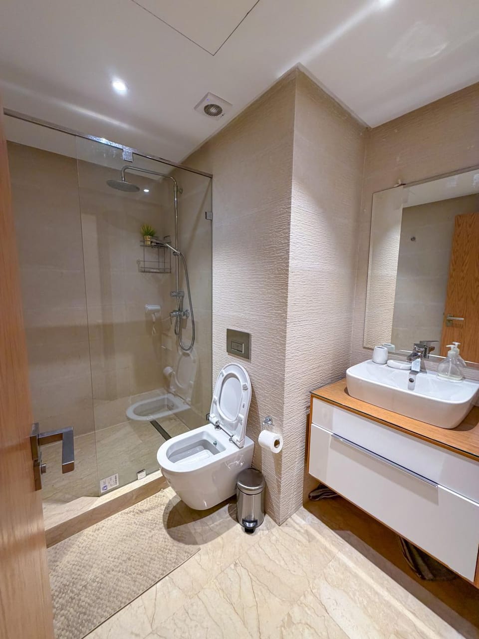 Shower, Toilet, Bathroom