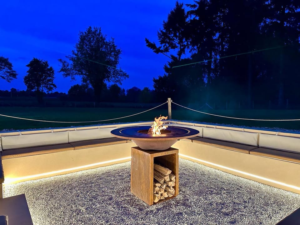 Patio, Night, Natural landscape