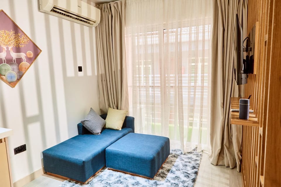 TV and multimedia, Balcony/Terrace, Living room
