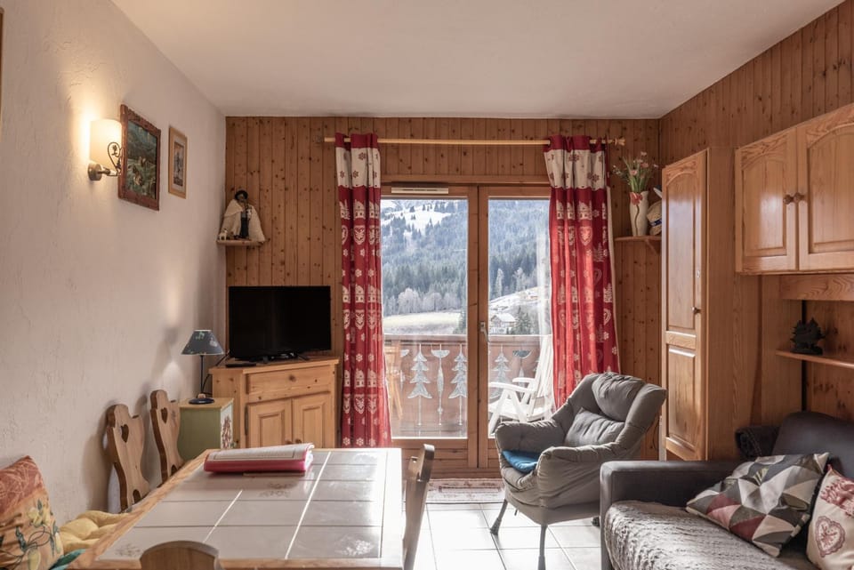 Property building, Living room