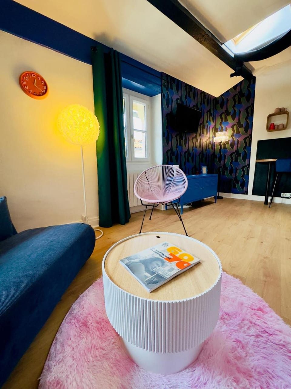 Night, Living room