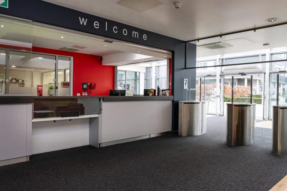 Ensuite Rooms near Central Luton Apartment in Luton