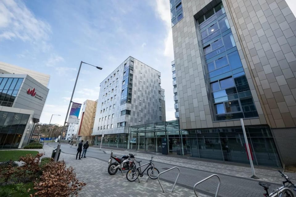 Ensuite Rooms near Central Luton Apartment in Luton