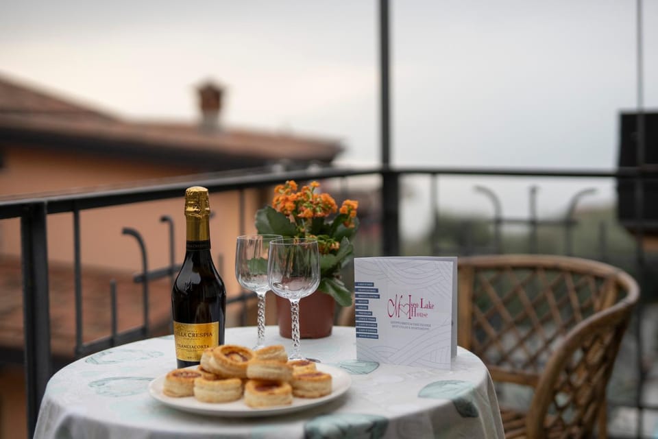 Day, Balcony/Terrace
