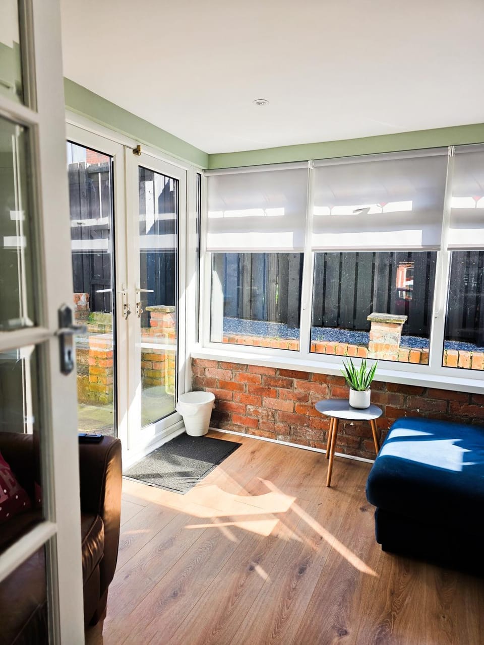 The Big Belfast House Modern 6 Bedroom Townhouse in the Gaeltacht Quarter House in Belfast