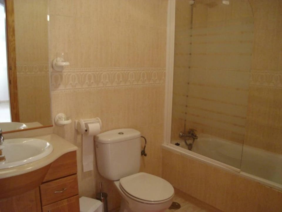 Bathroom, Bath