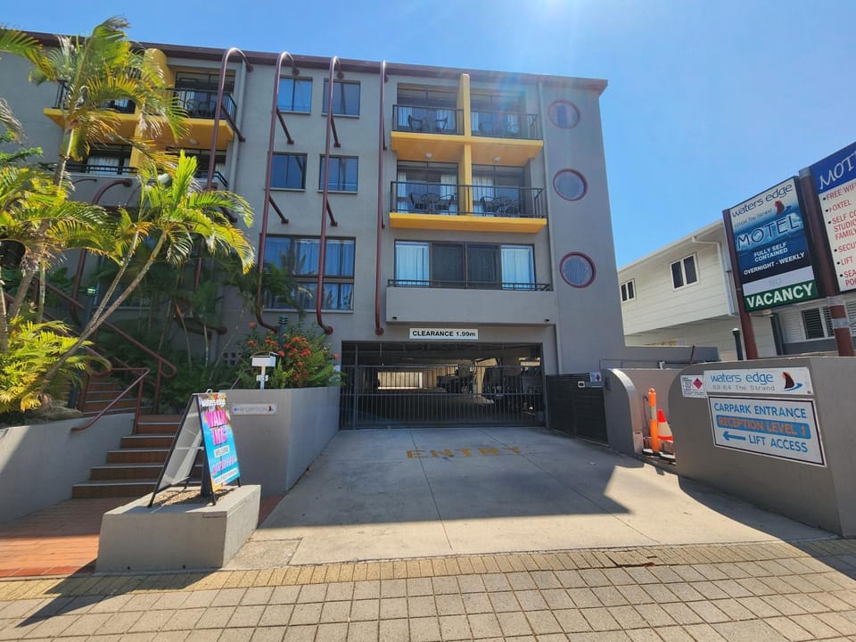 Property building, Parking