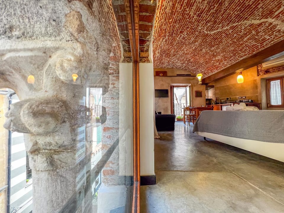 lovingenoa Light - Passion Apartment in Genoa