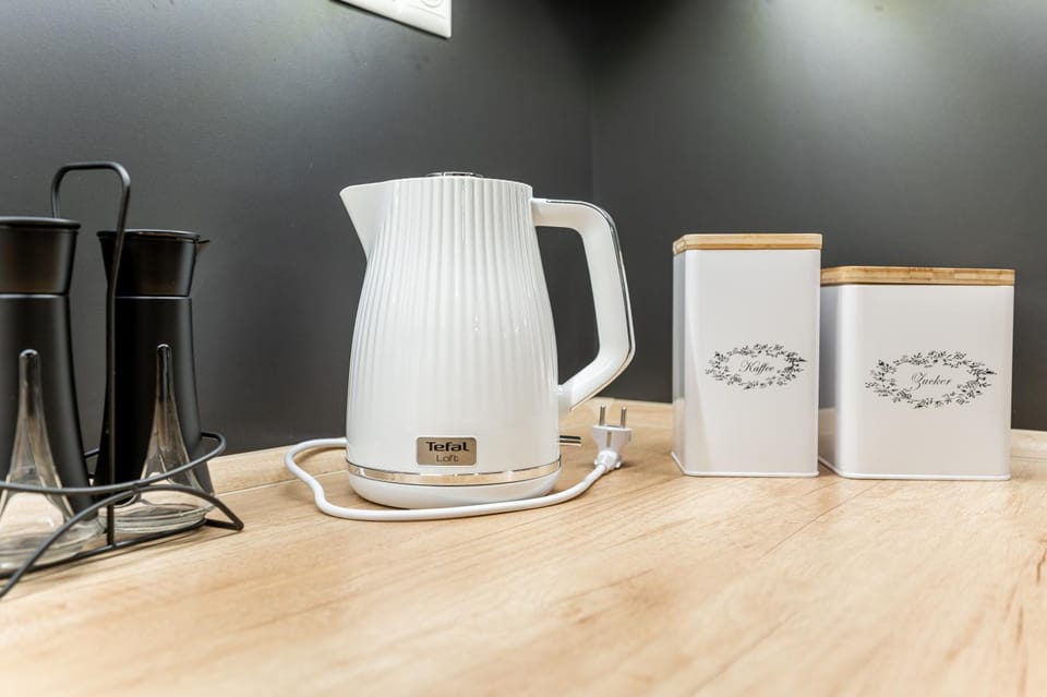 Coffee/tea facilities, Kitchen or kitchenette
