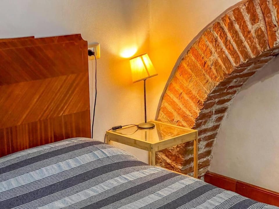 Lovingenoa - RED ONE Passion Apartment in Genoa