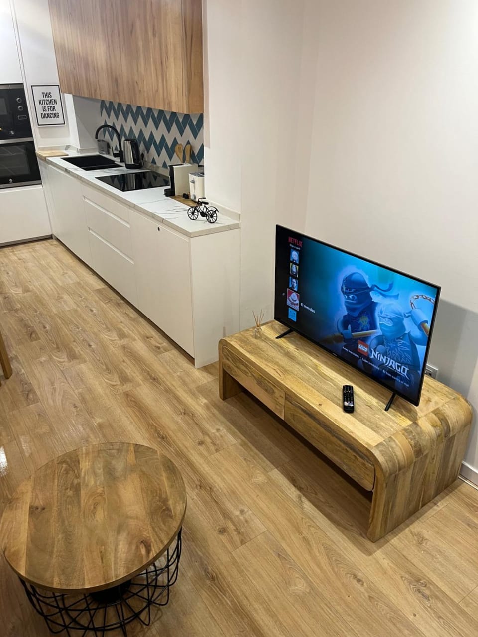 TV and multimedia, kitchen