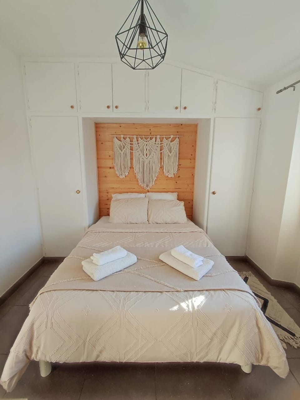 Bed, Photo of the whole room, Bedroom, towels, wardrobe