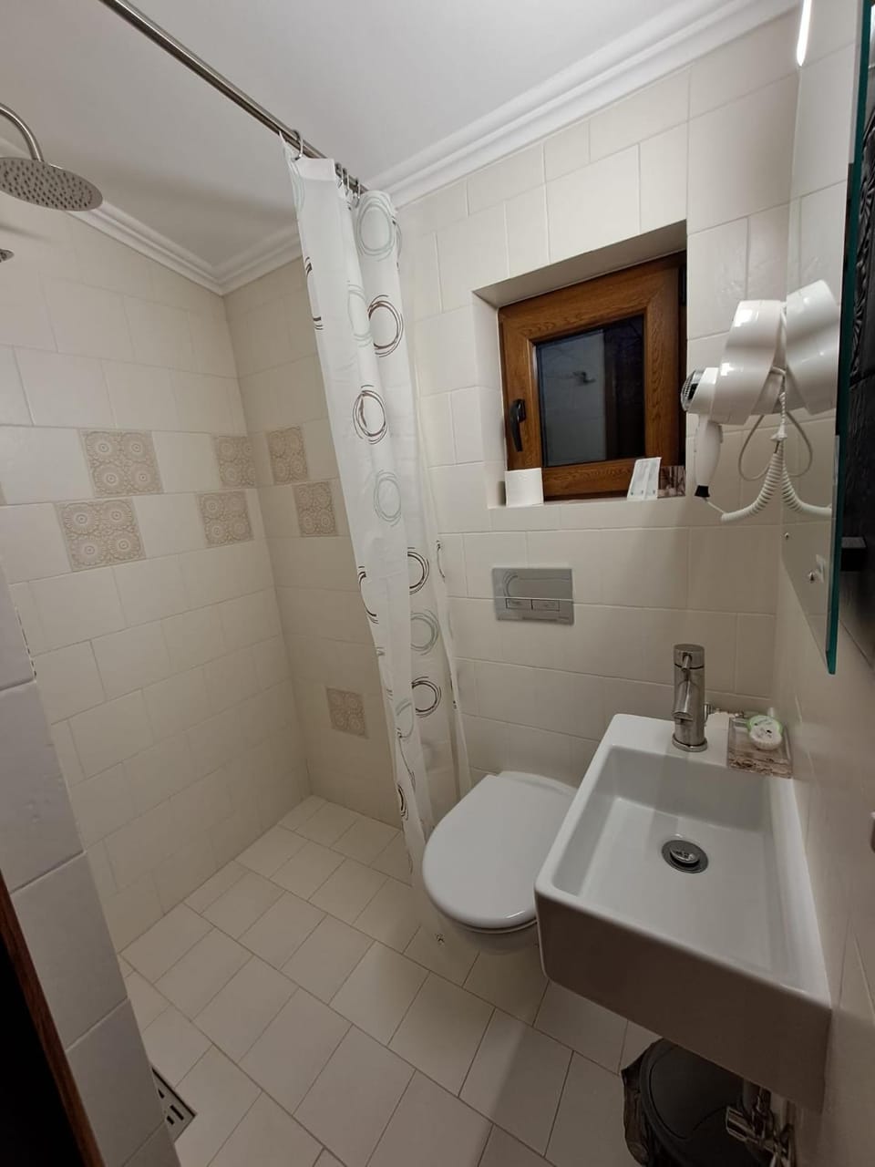 TaniRoom Bed and Breakfast in Romania