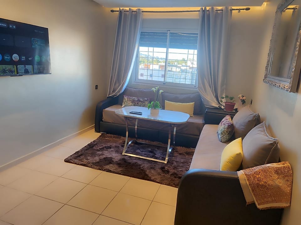 Appart palmas family only Apartment in Tangier