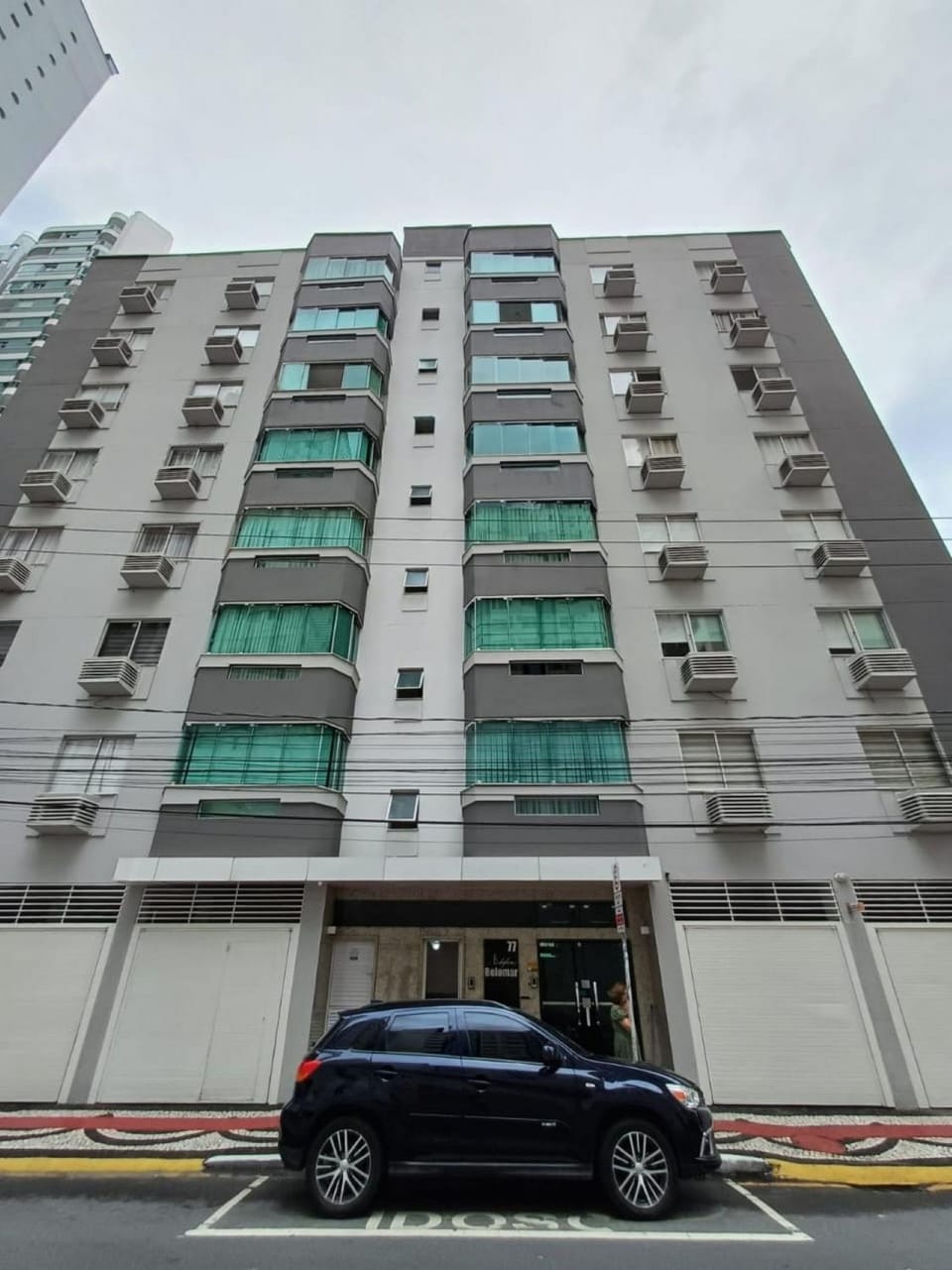 Facade/entrance