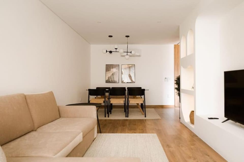 Souto Village - by FERO - Private Pool & Lemon Farm Villa in Porto District