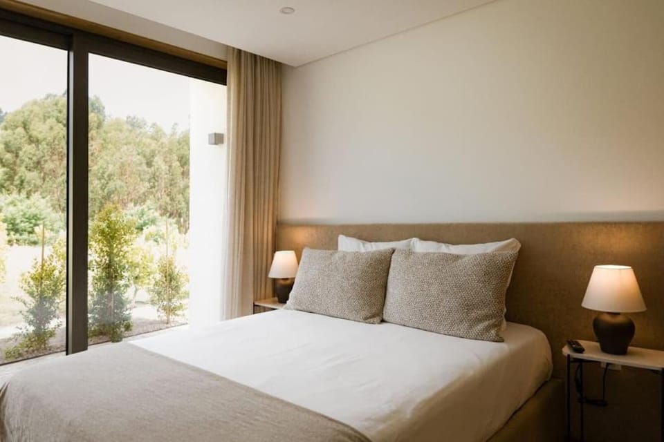 Souto Village - by FERO - Private Pool & Lemon Farm Villa in Porto District