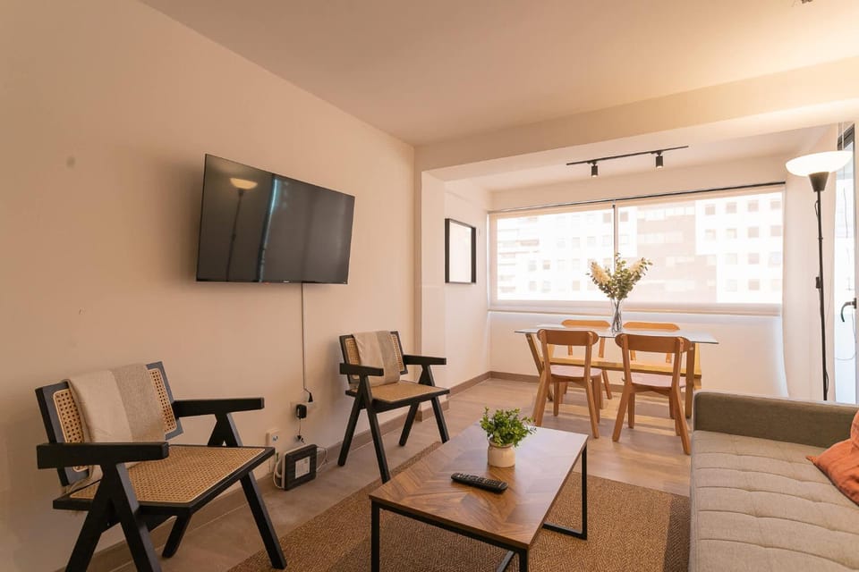 Elegant 2BR Experience Las Condes in Style Apartment in Providencia