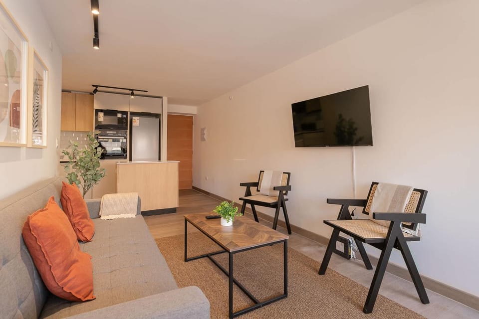 Elegant 2BR Experience Las Condes in Style Apartment in Providencia
