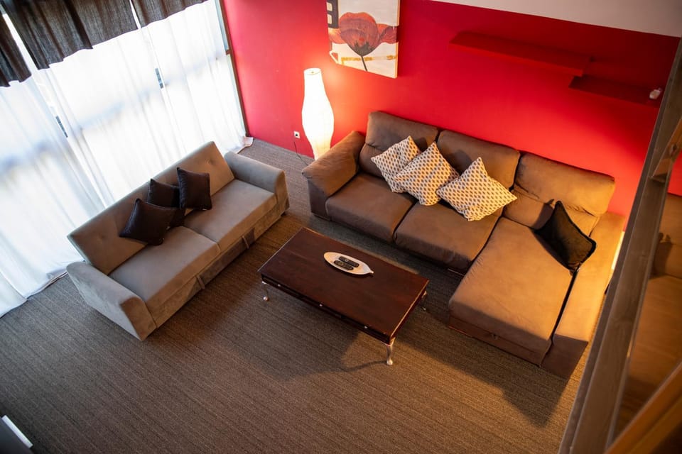 Communal lounge/ TV room, View (from property/room), Living room, Photo of the whole room, Dining area, Landmark view