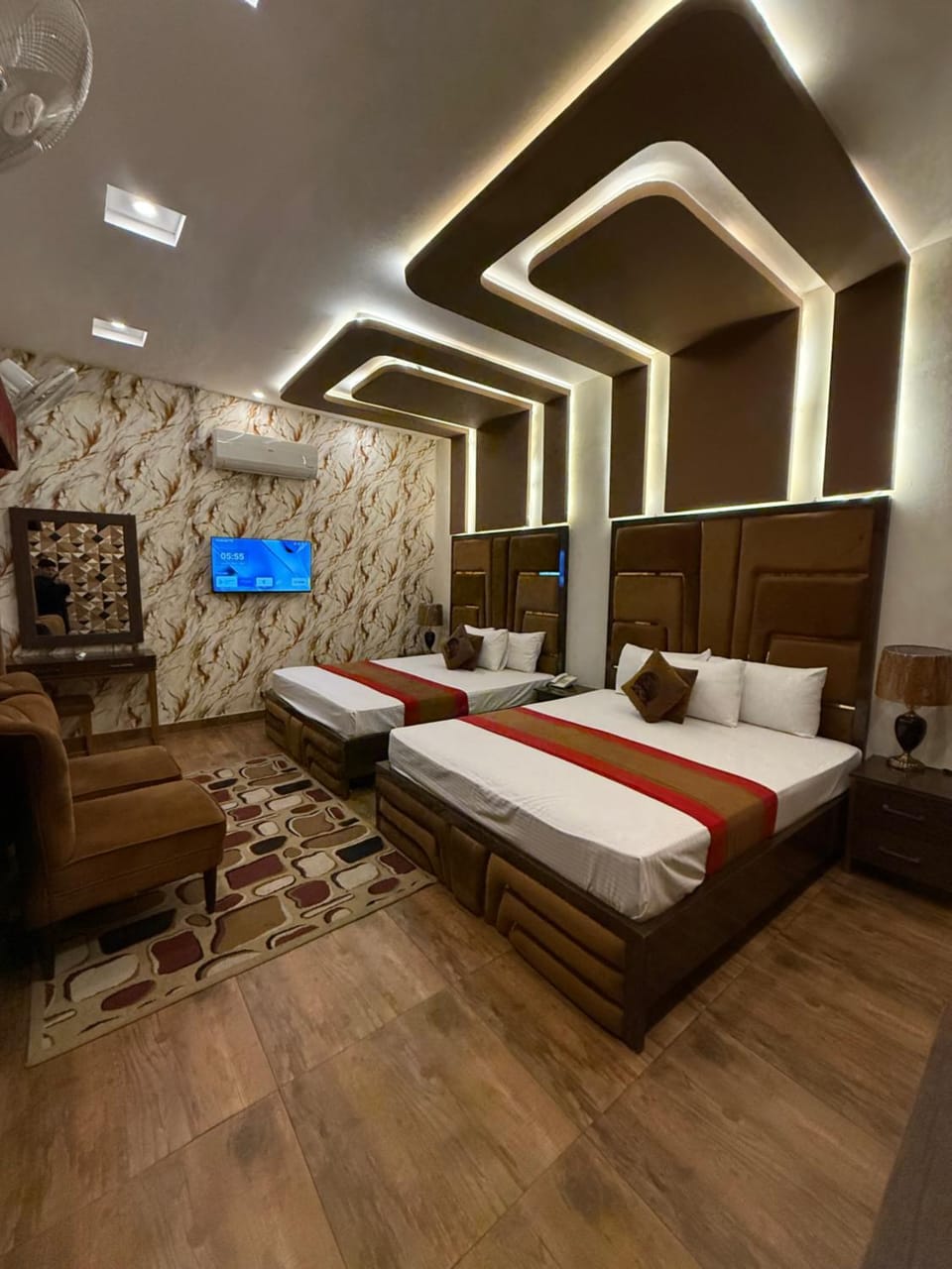 Photo of the whole room