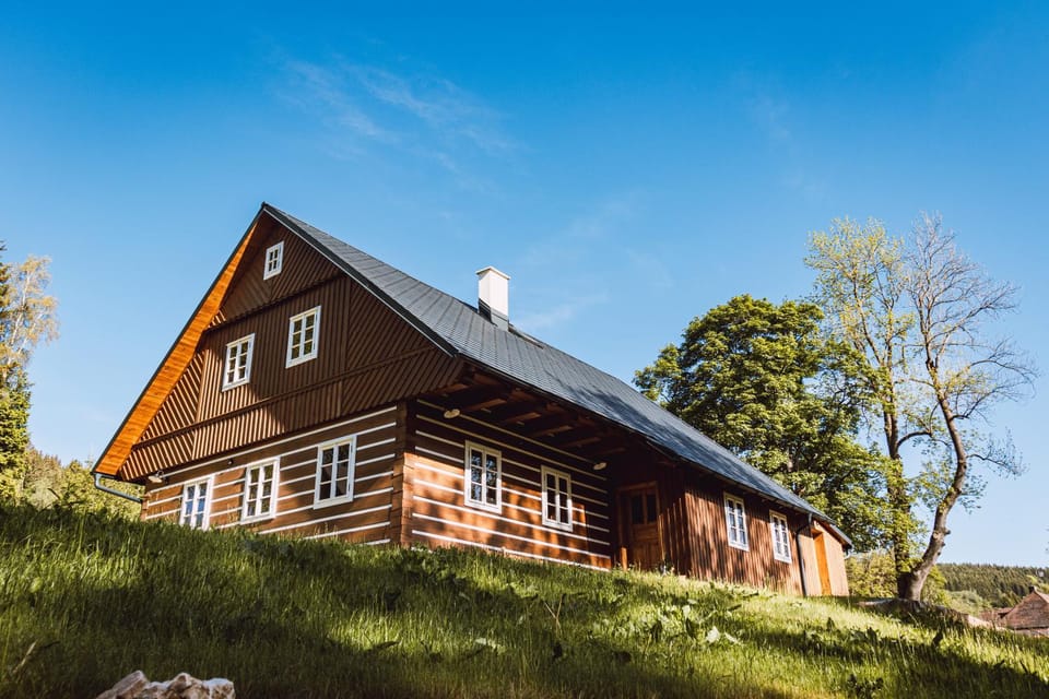 Property building, Spring, Day, Natural landscape
