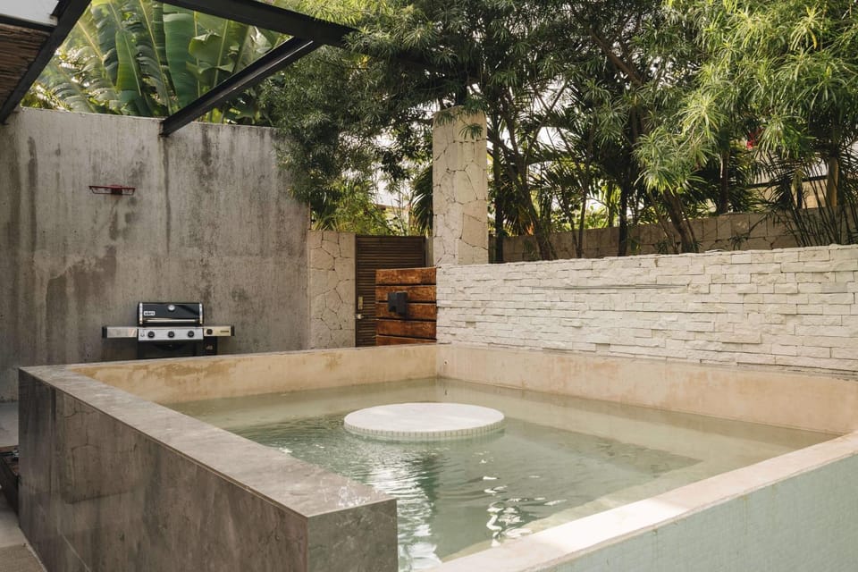 Day, Natural landscape, Pool view, Swimming pool, Swimming pool