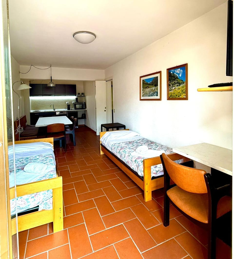 Kitchen or kitchenette, Photo of the whole room