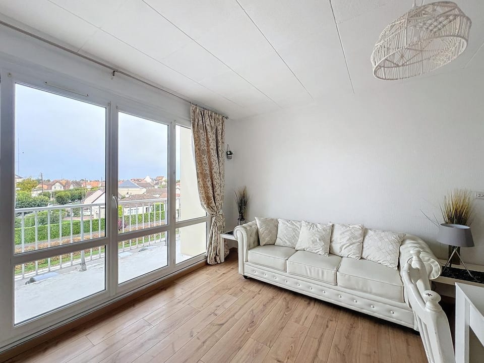Balcony/Terrace, Living room